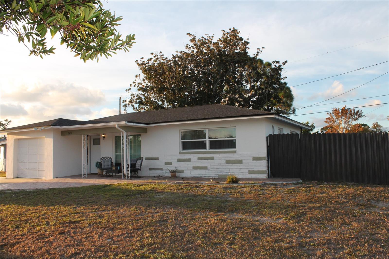 7423 Star Dust Dr Property Photo 1