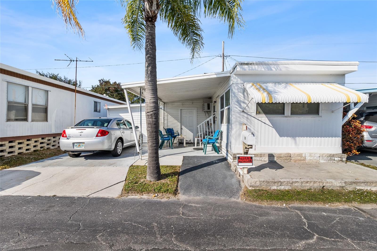 12766 Seminole Blvd #10 Property Photo 2