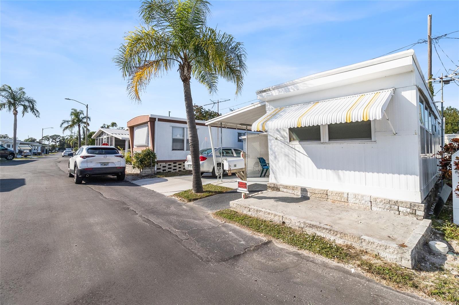 12766 Seminole Blvd #10 Property Photo 3