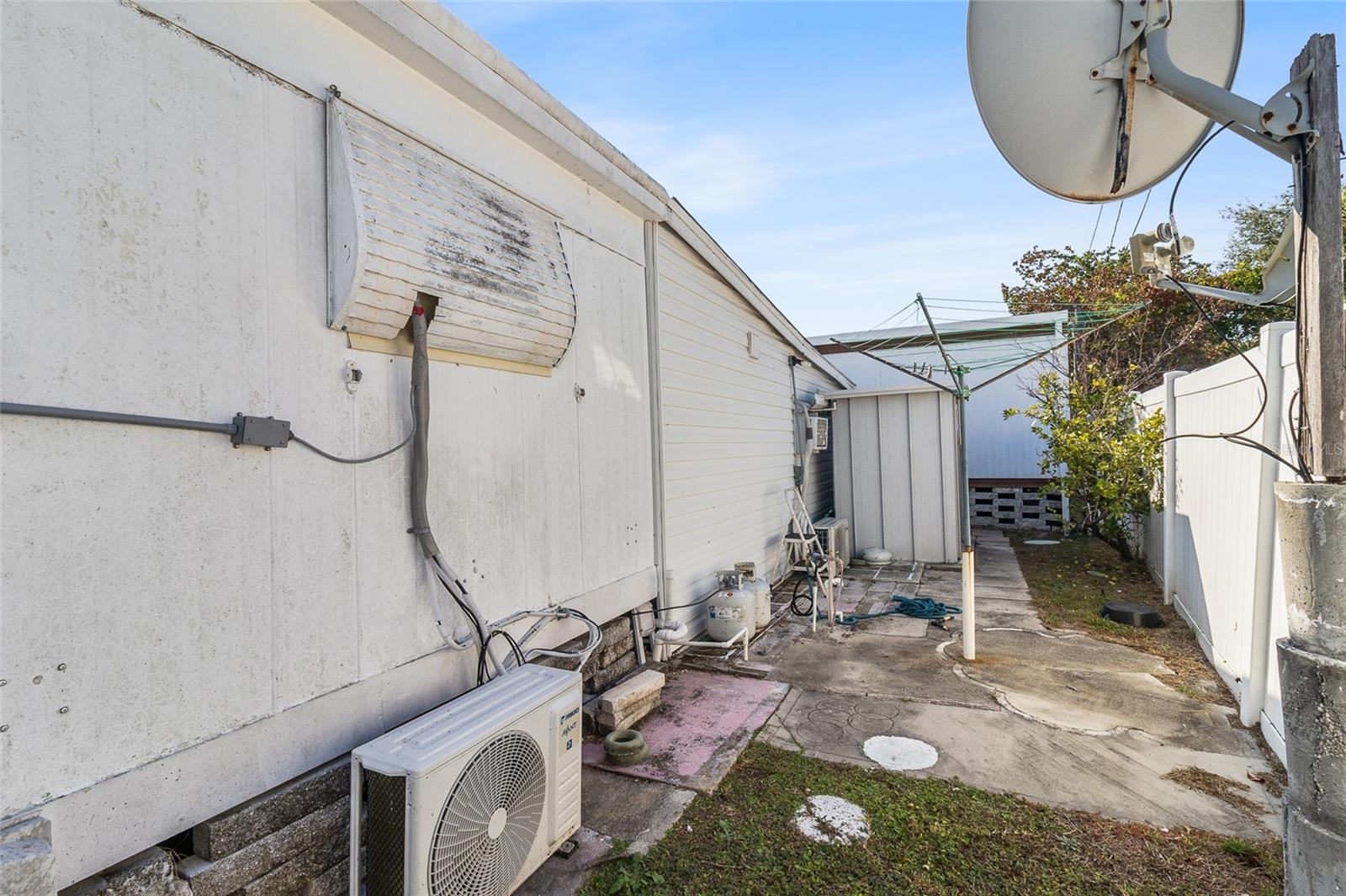 12766 Seminole Blvd #10 Property Photo 13