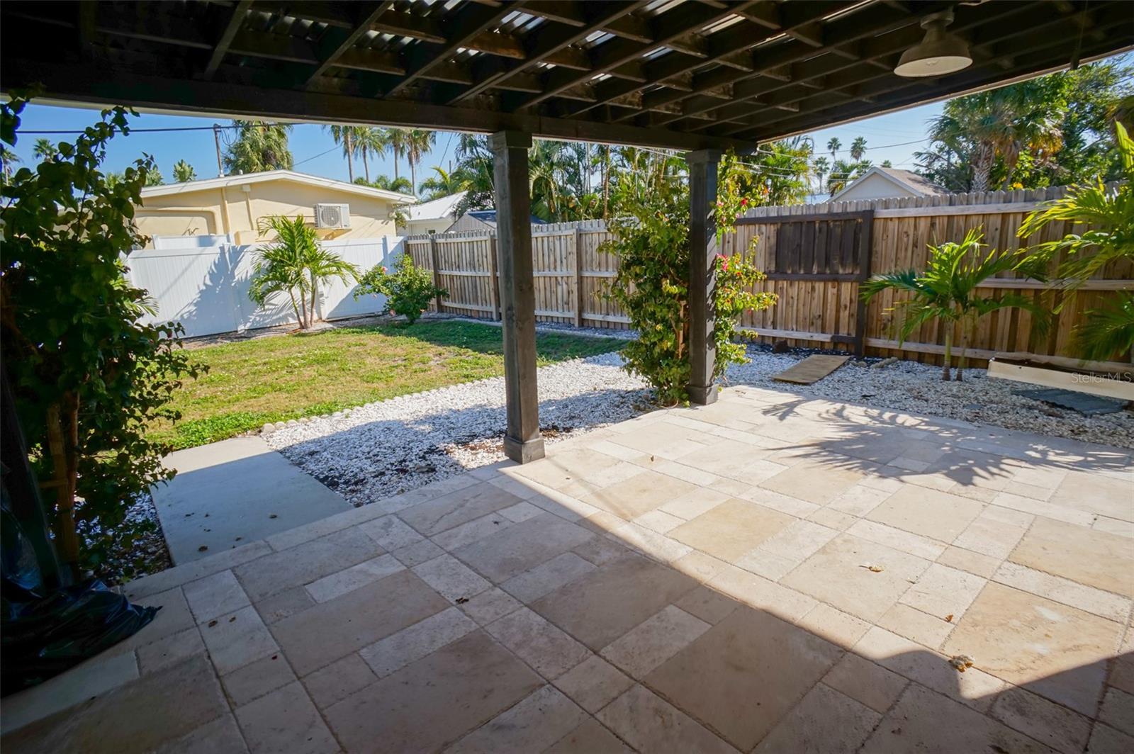 929 Lantana Ave Property Photo 32