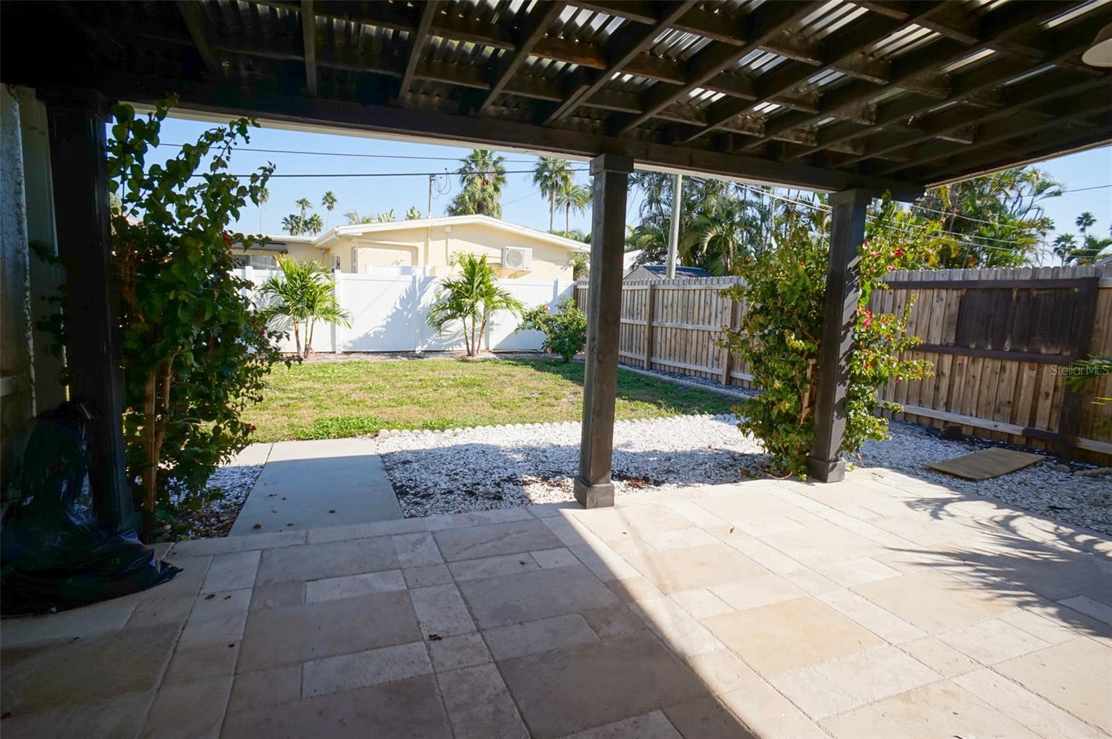 929 Lantana Ave Property Photo 33