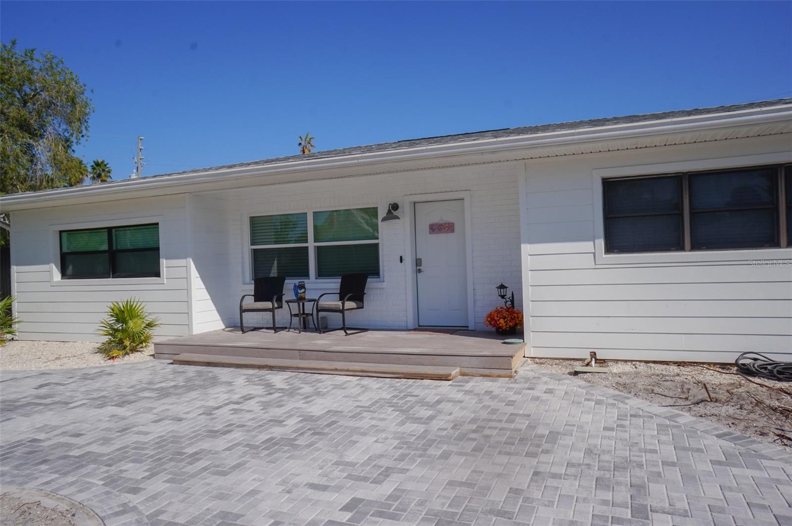 929 Lantana Ave Property Photo 38