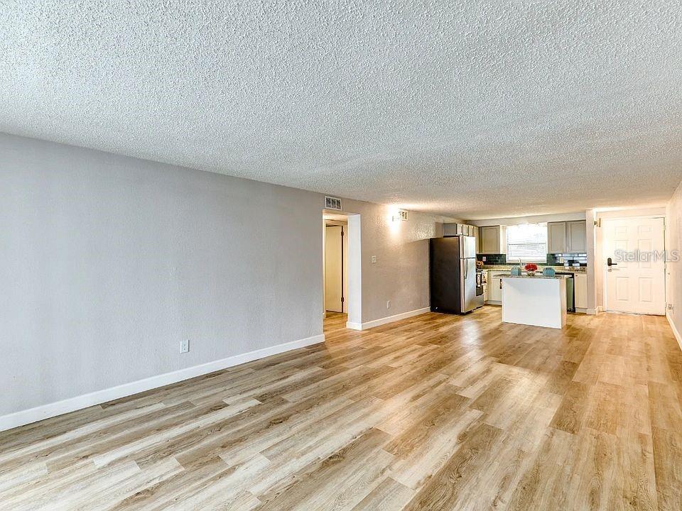 9901 Aquarius Dr #8 Property Photo 6