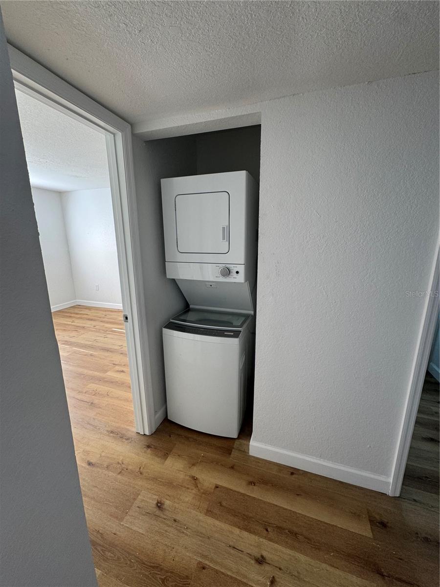 9901 Aquarius Dr #8 Property Photo 12