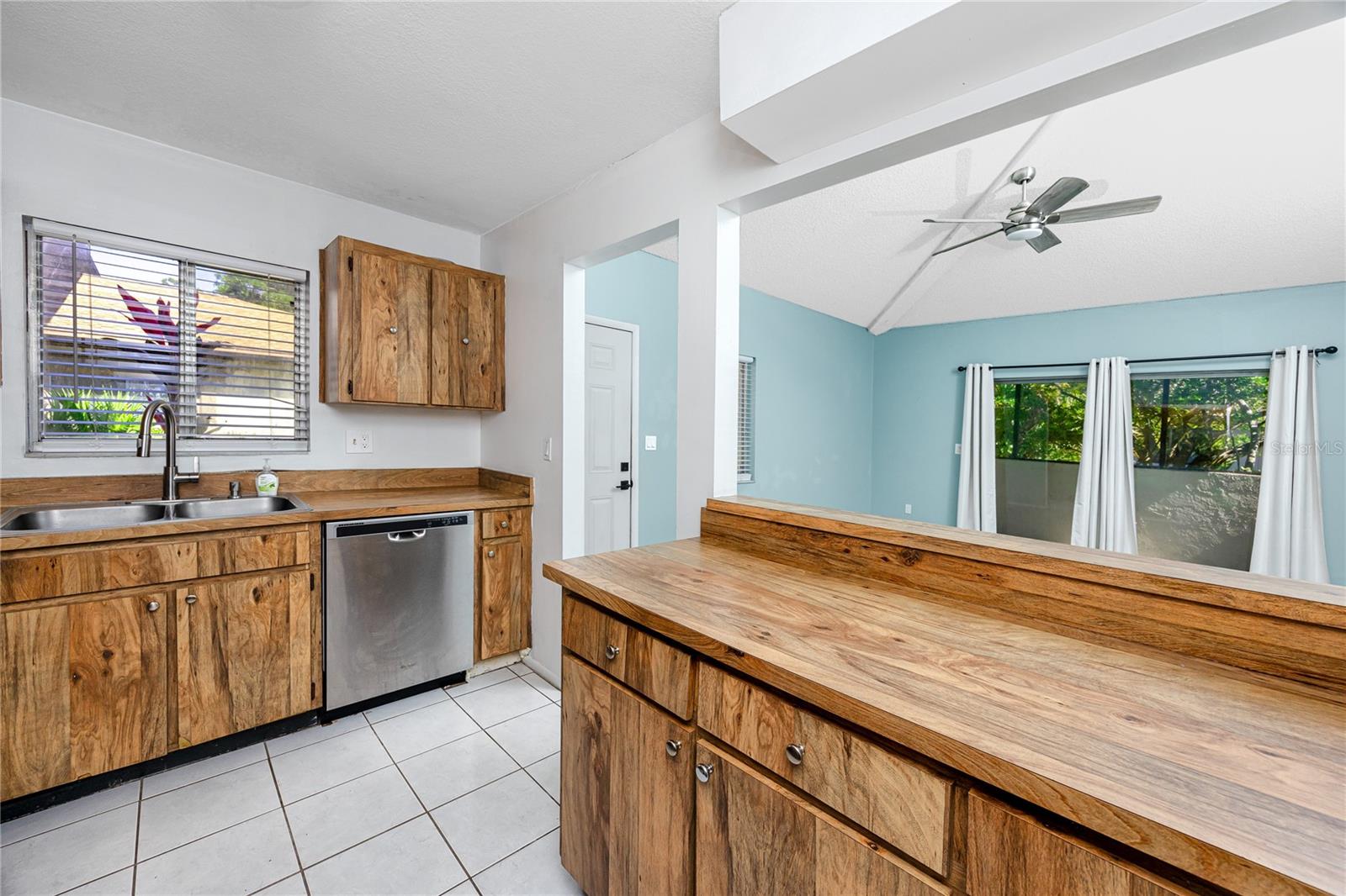 2909 Lichen Ln #a Property Photo 18