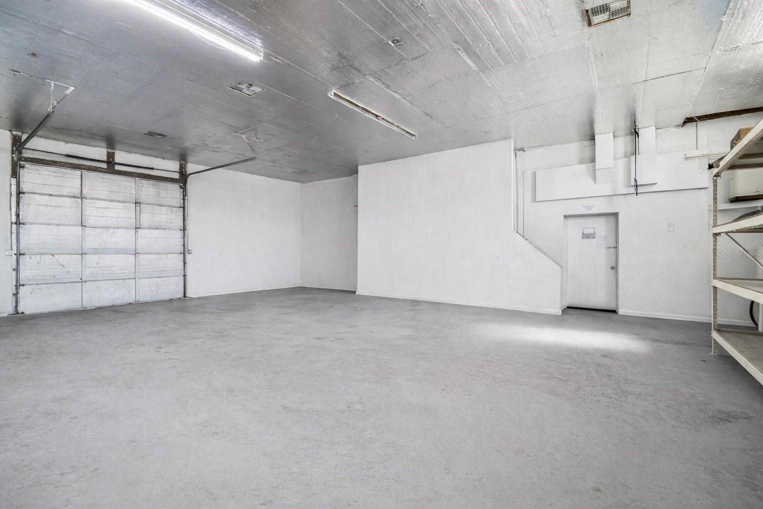 6010 Wall St Property Photo 5
