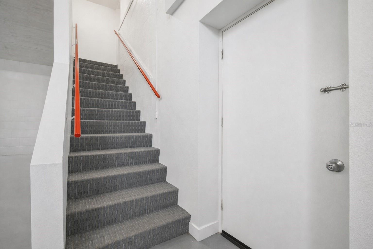 6010 Wall St Property Photo 16