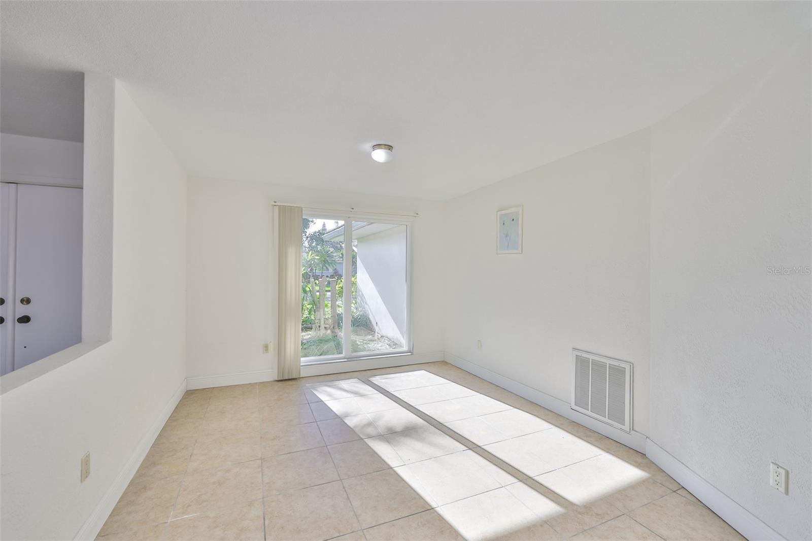 410 Harbor Dr N Property Photo 22