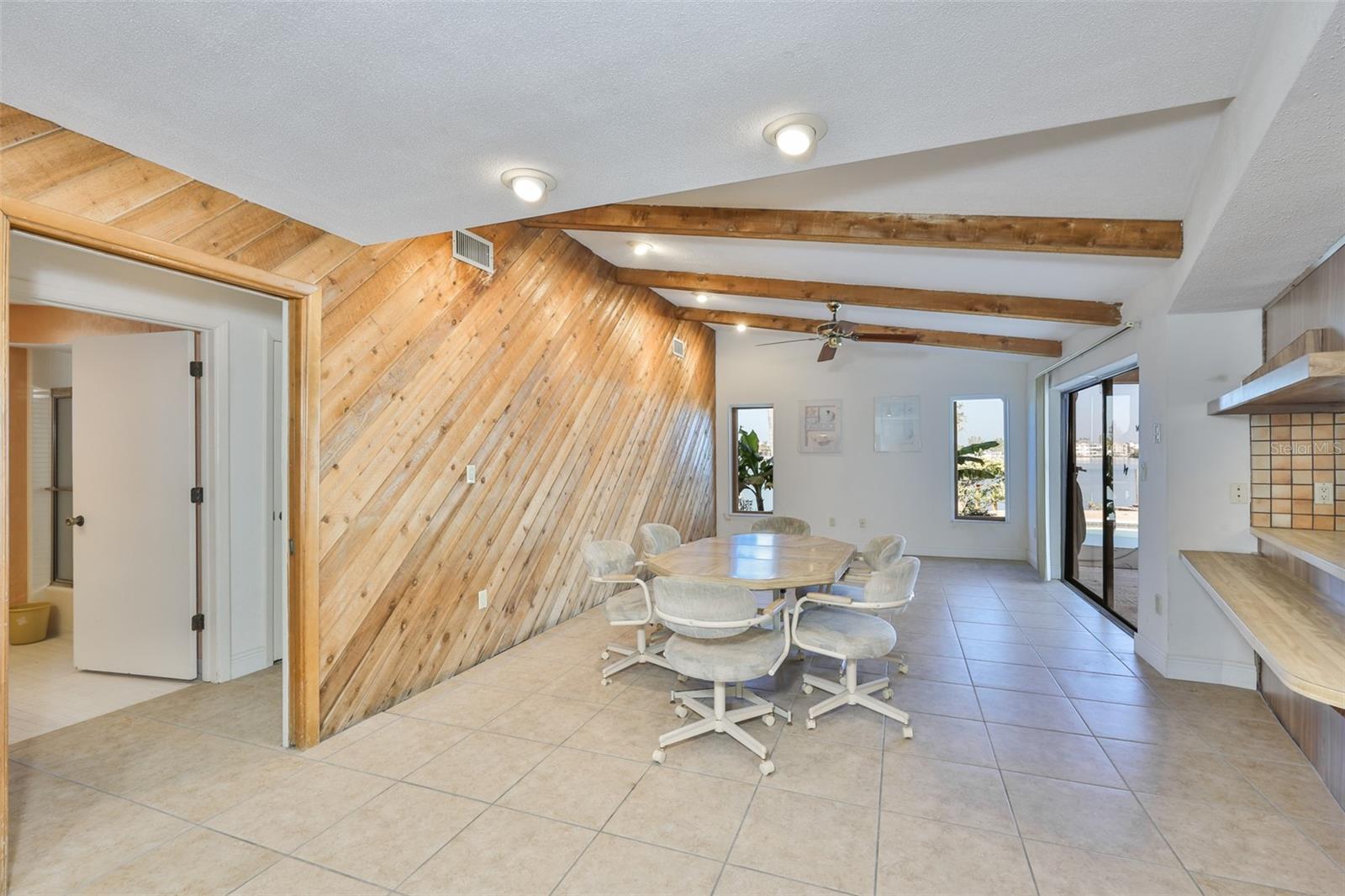 410 Harbor Dr N Property Photo 30