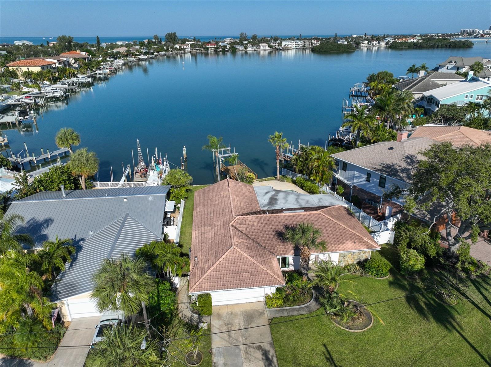 410 Harbor Dr N Property Photo 43