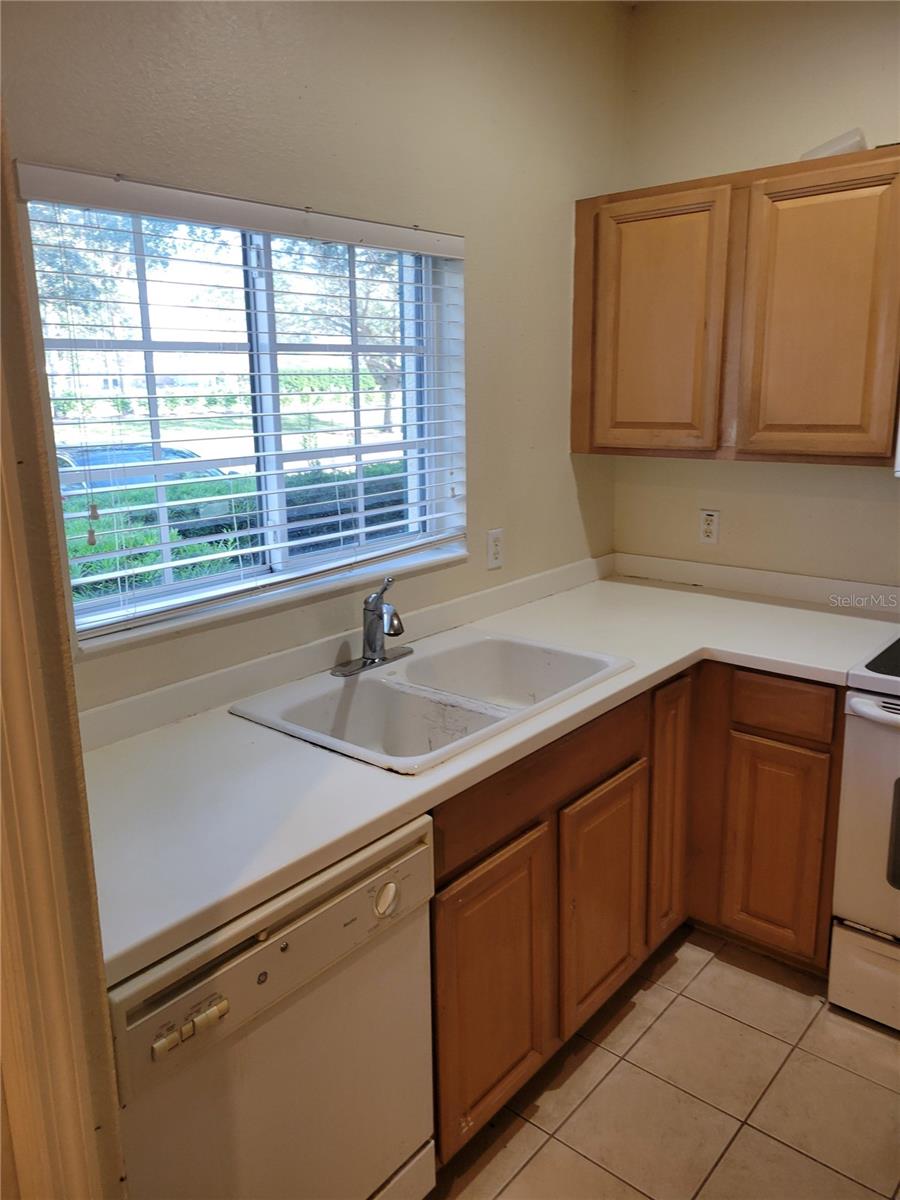 335 Cape Harbour Loop #105 Property Photo 5