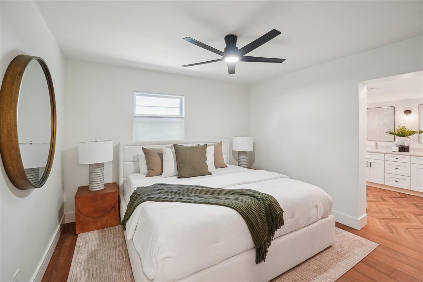3123 W La Salle St Property Photo 24