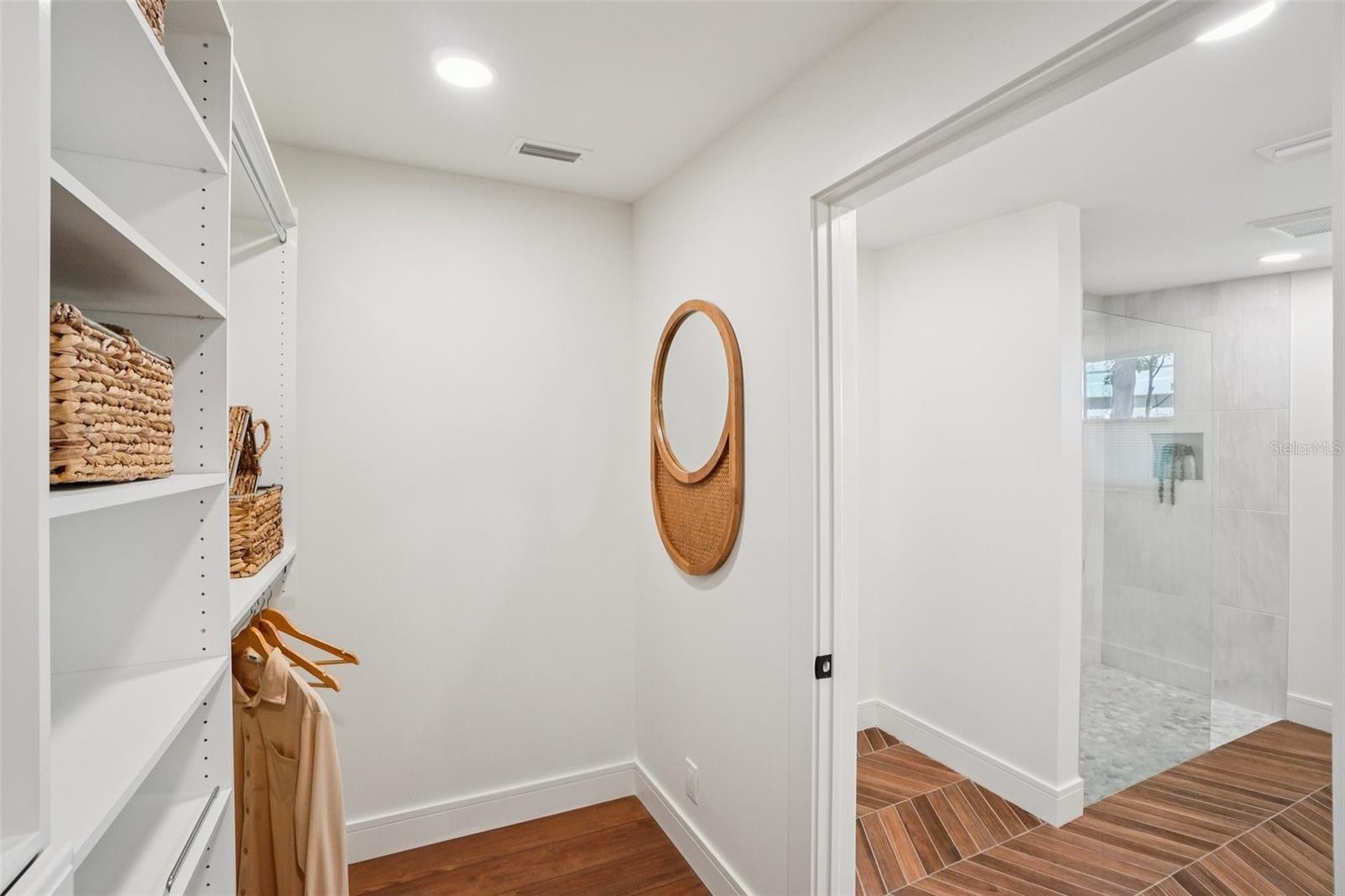 3123 W La Salle St Property Photo 30