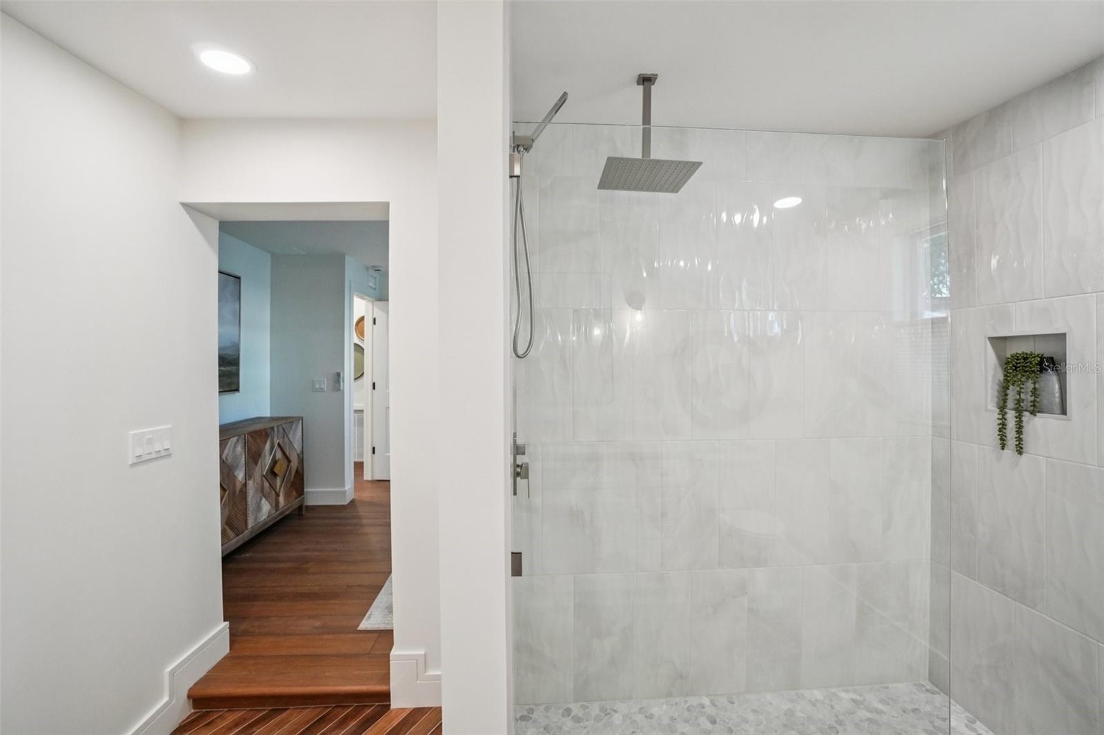 3123 W La Salle St Property Photo 31