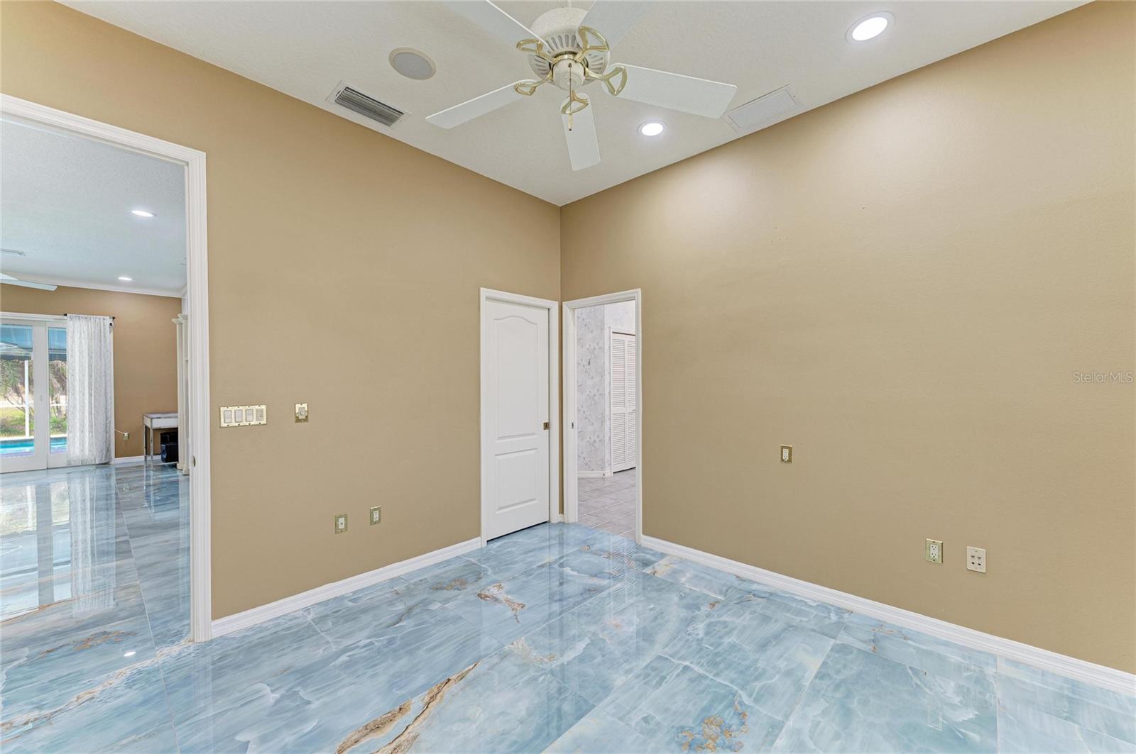 4540 Kipling Cir Property Photo 42