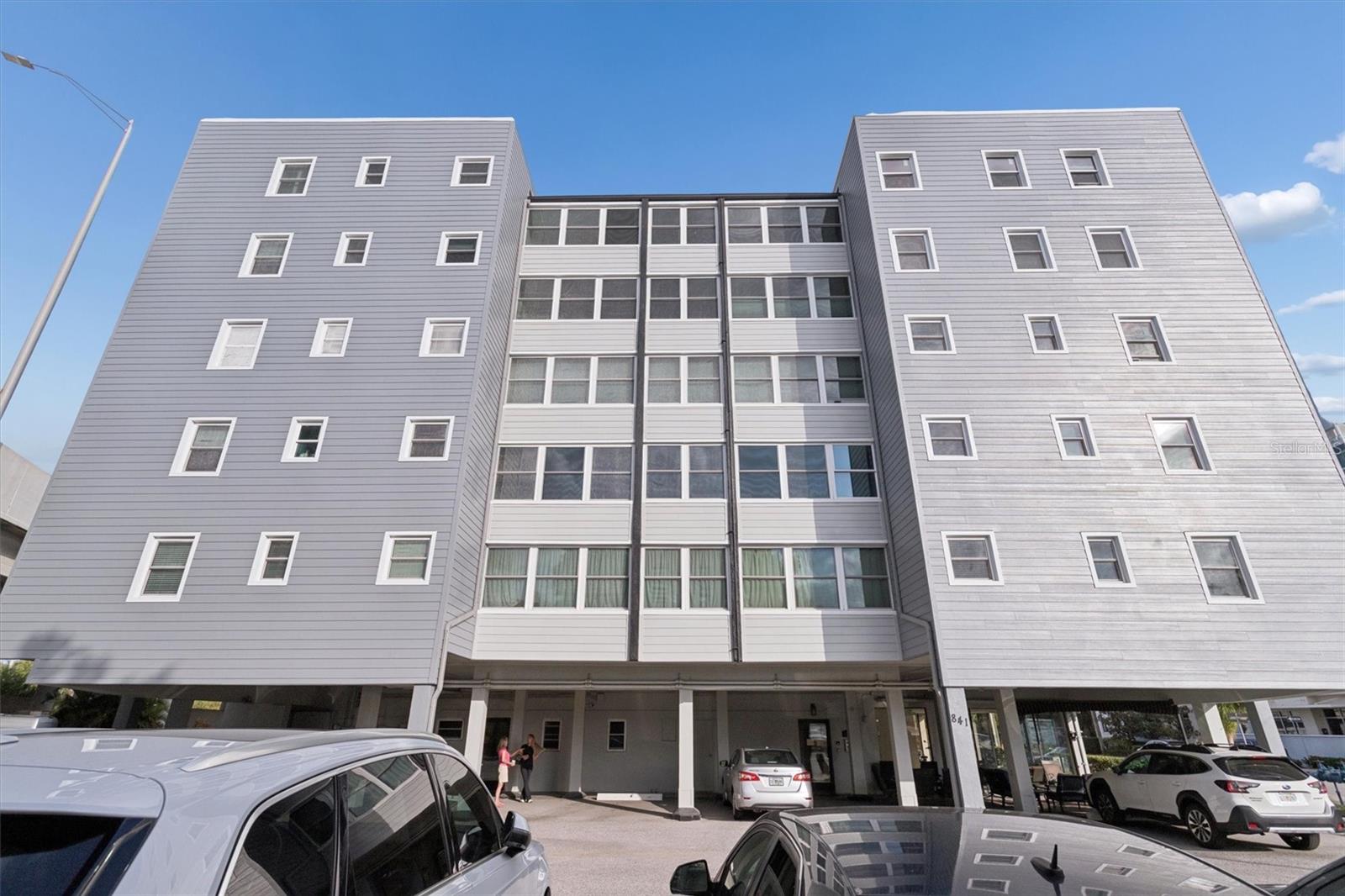 841 4th Ave N #32 Property Photo 23