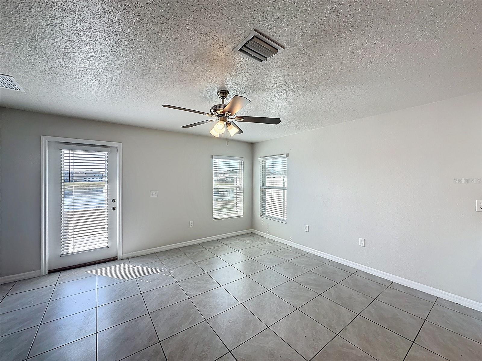 12167 High Rock Way Property Photo 8