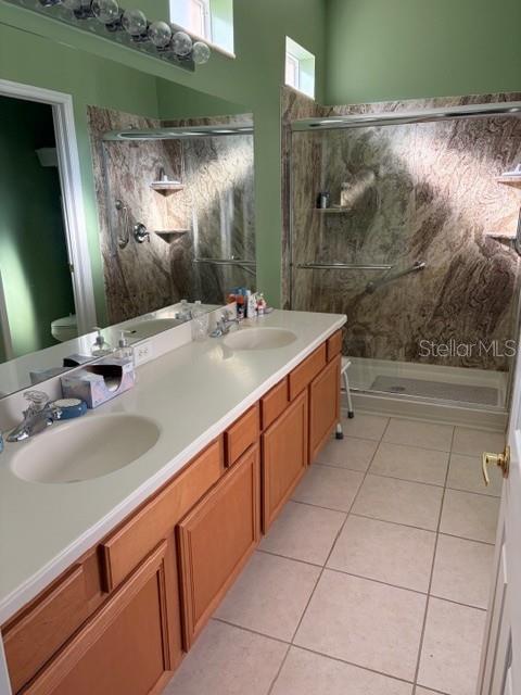 TB8450770 Property Photo 6