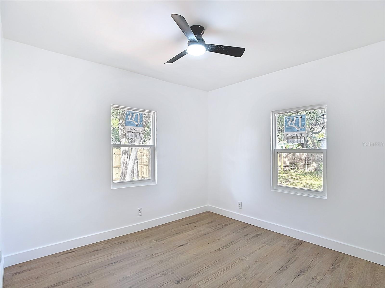 402 E Virginia Ave Property Photo 14