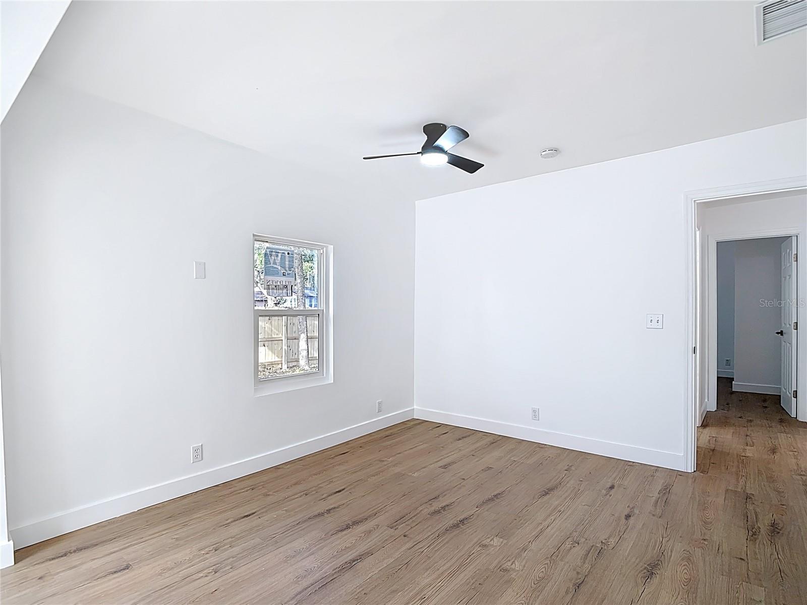 402 E Virginia Ave Property Photo 21