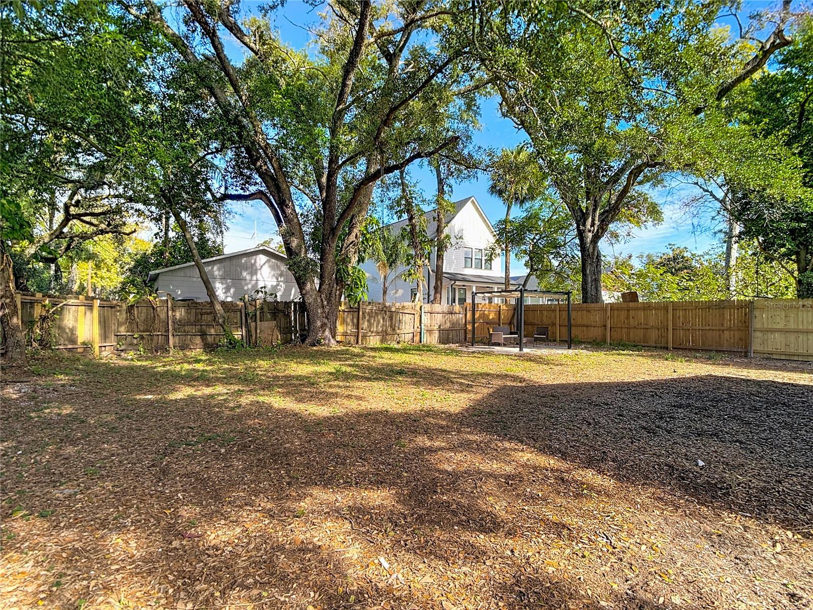 402 E Virginia Ave Property Photo 31