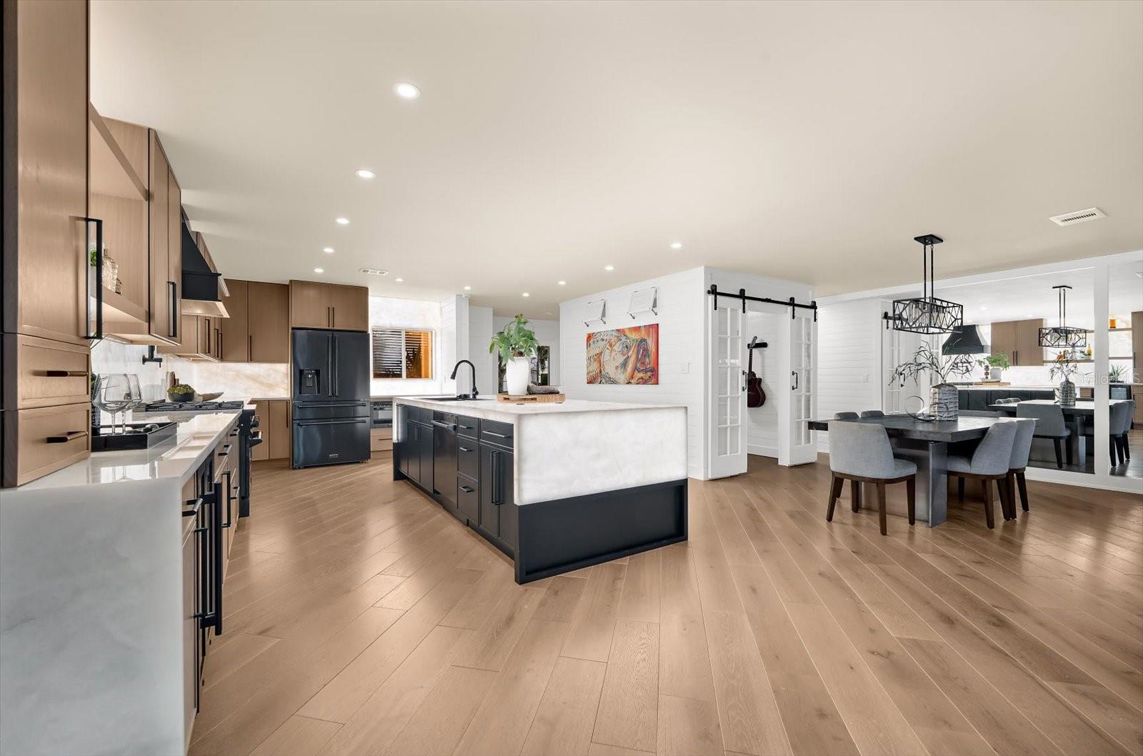330 Leeward Is Property Photo 14