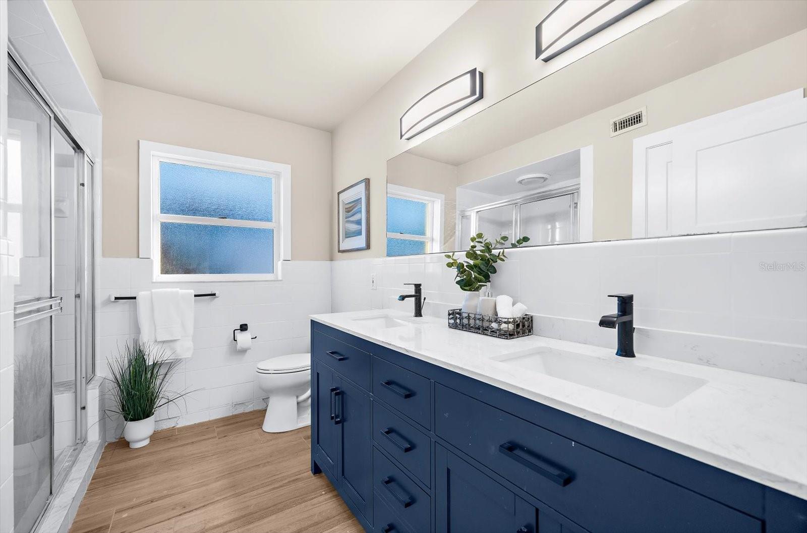 330 Leeward Is Property Photo 36