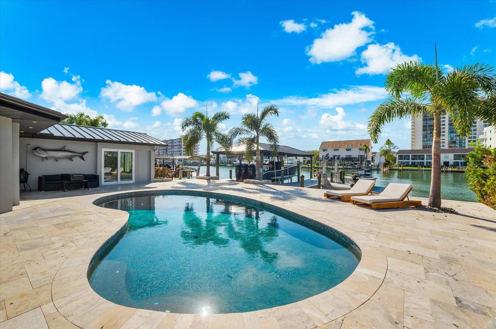 330 Leeward Is Property Photo 45