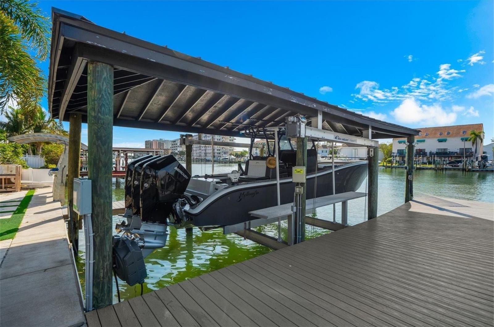 330 Leeward Is Property Photo 59