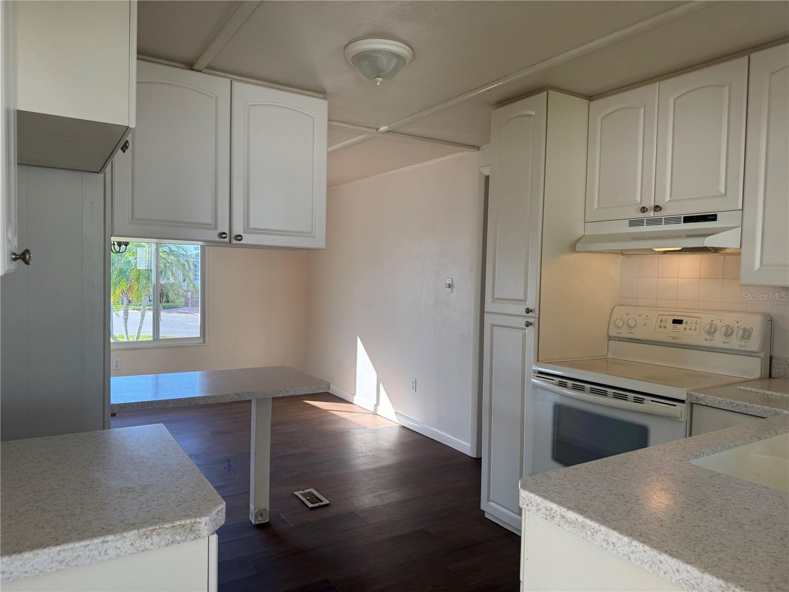 61 5th Ave Property Photo 6