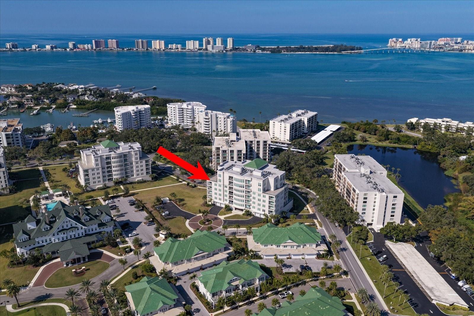 8 Palm Ter #605 Property Photo 3