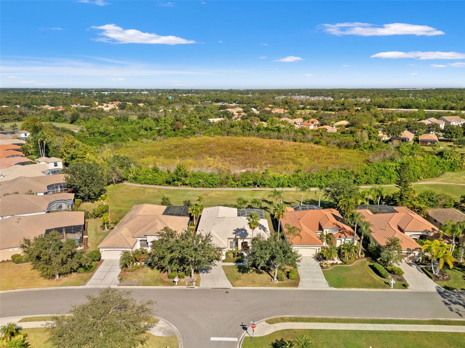 6882 Tailfeather Way Property Photo 3