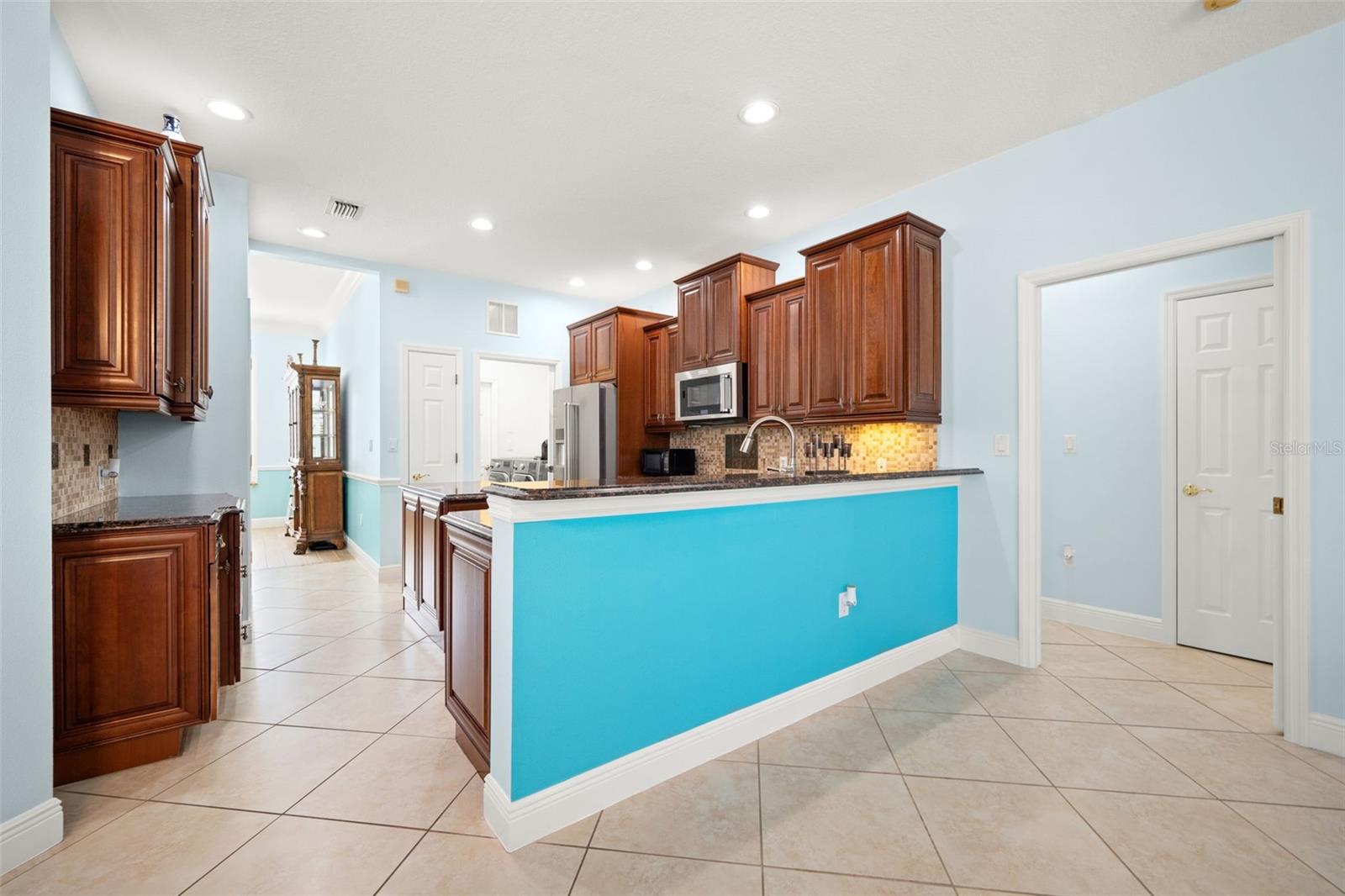 6882 Tailfeather Way Property Photo 15