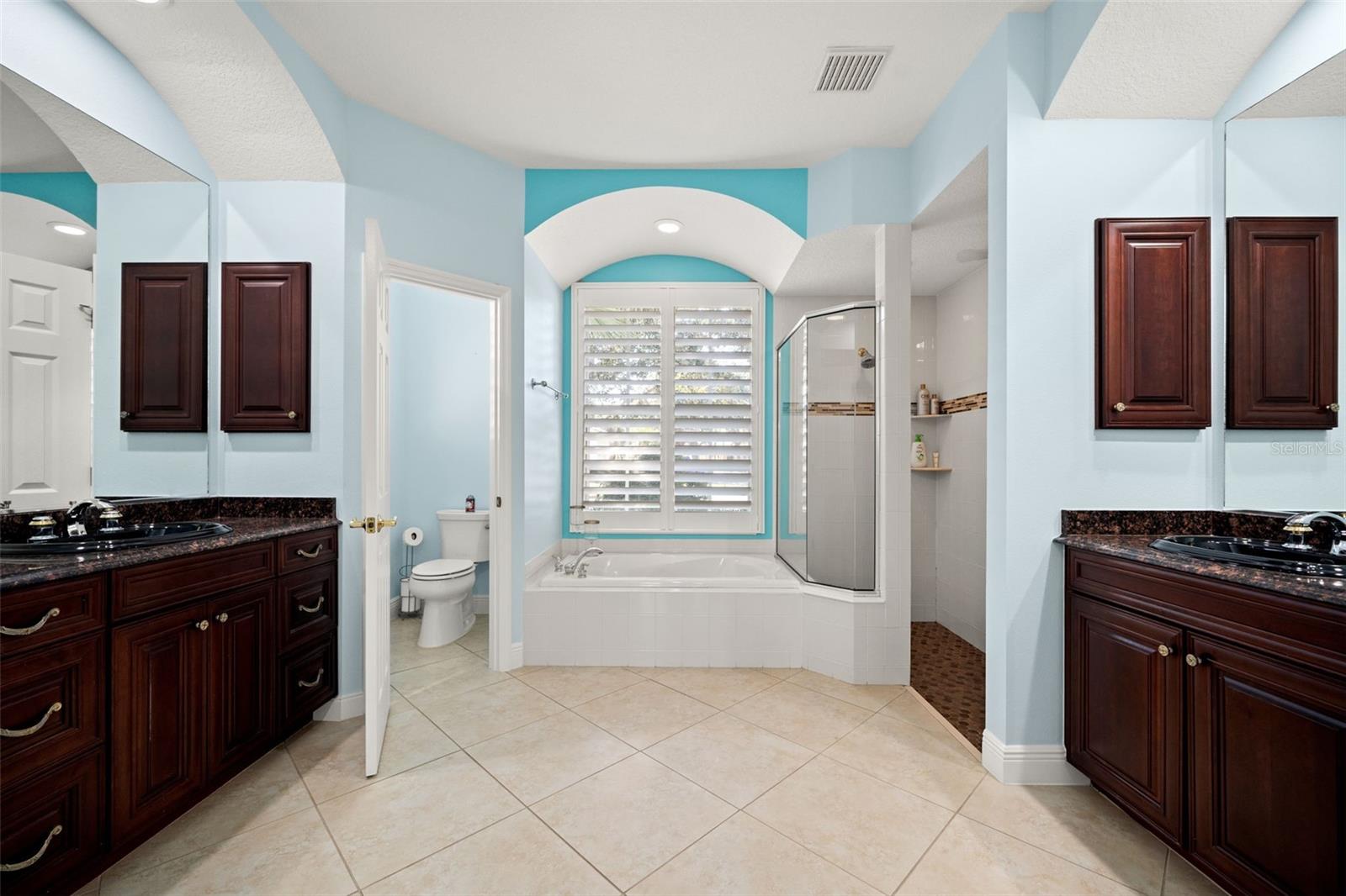 6882 Tailfeather Way Property Photo 33