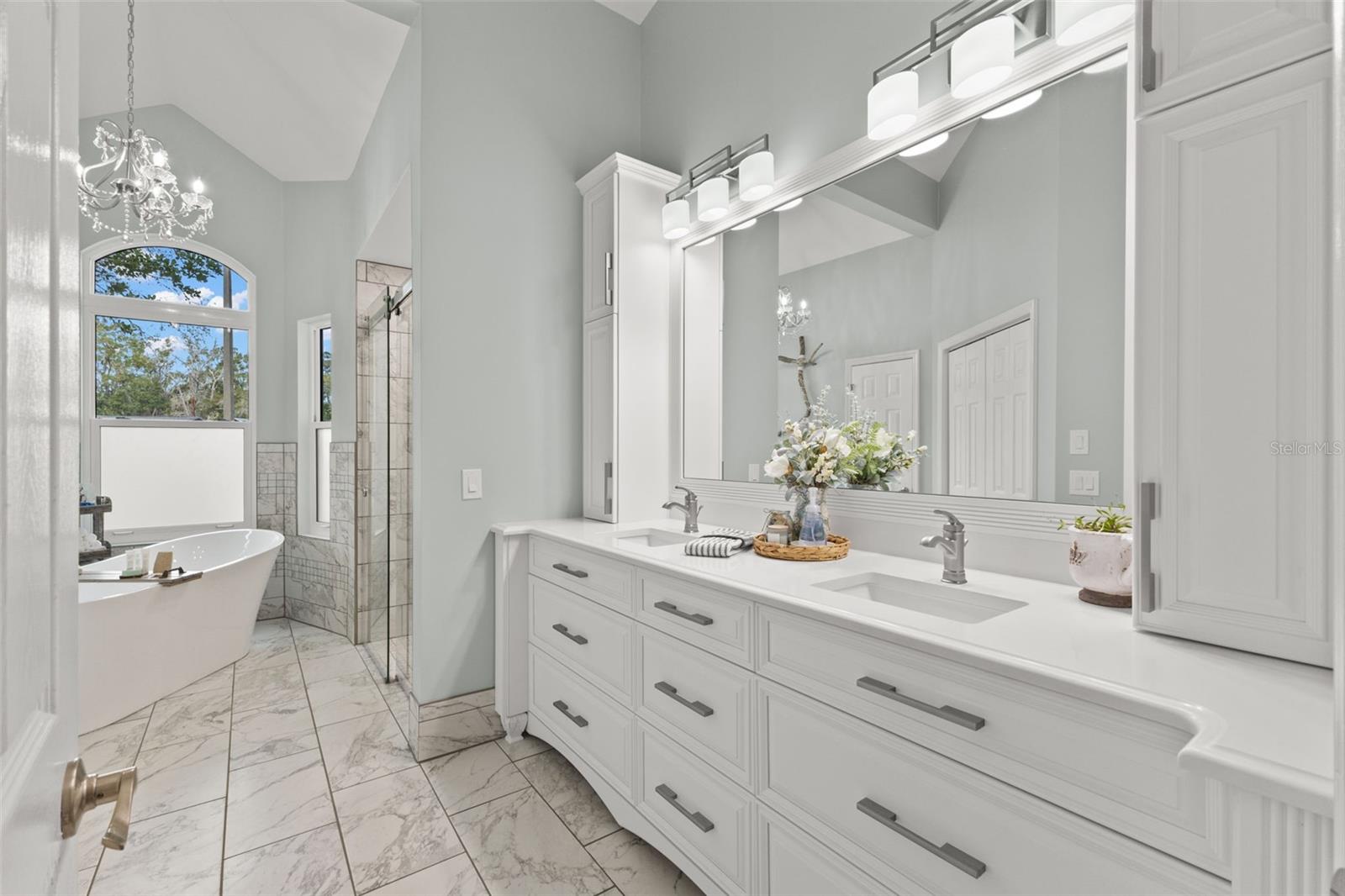 3734 Thornbush Ln Property Photo 10