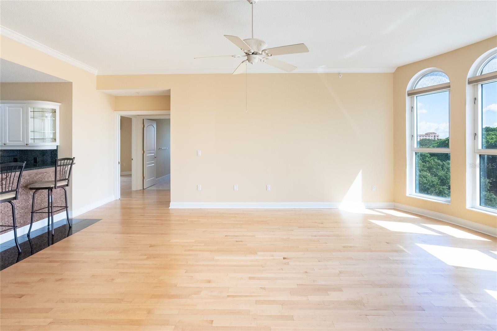 288 Beach Dr Ne #4b Property Photo 16