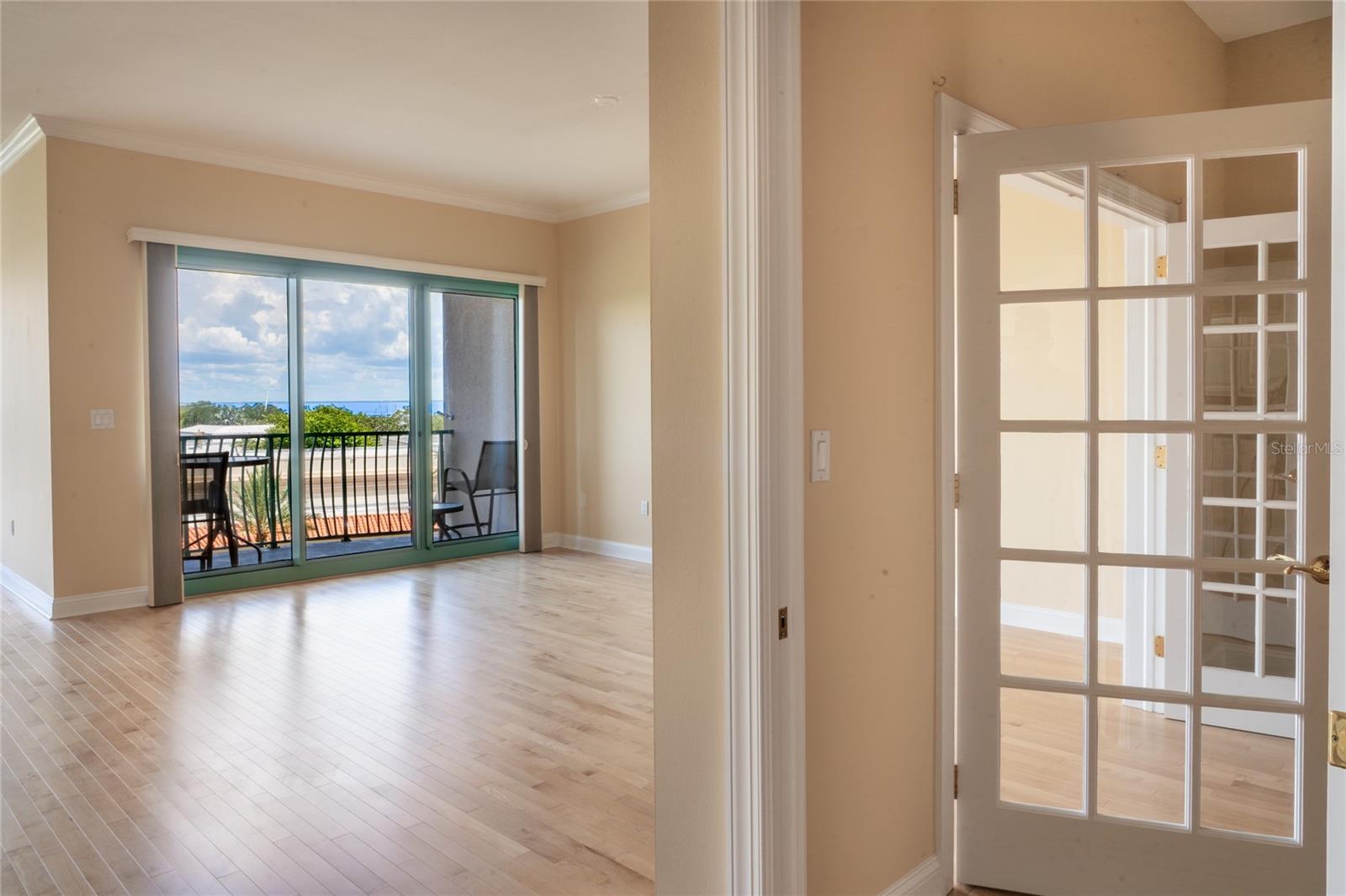 288 Beach Dr Ne #4b Property Photo 23