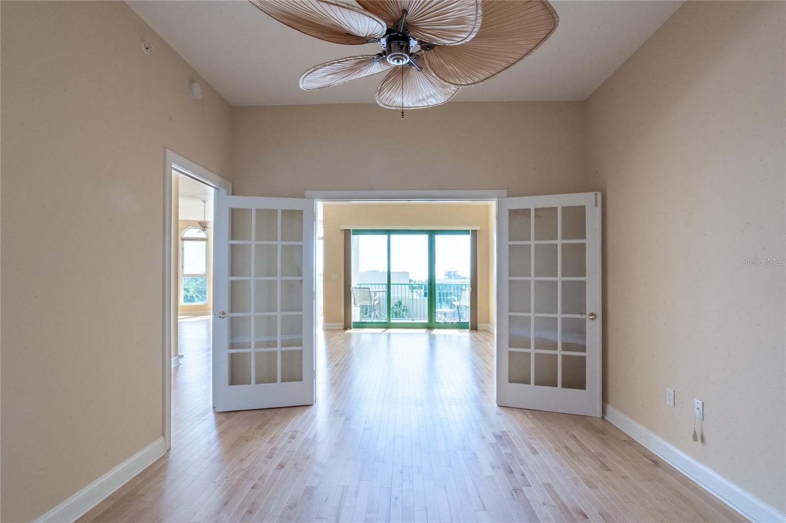 288 Beach Dr Ne #4b Property Photo 27