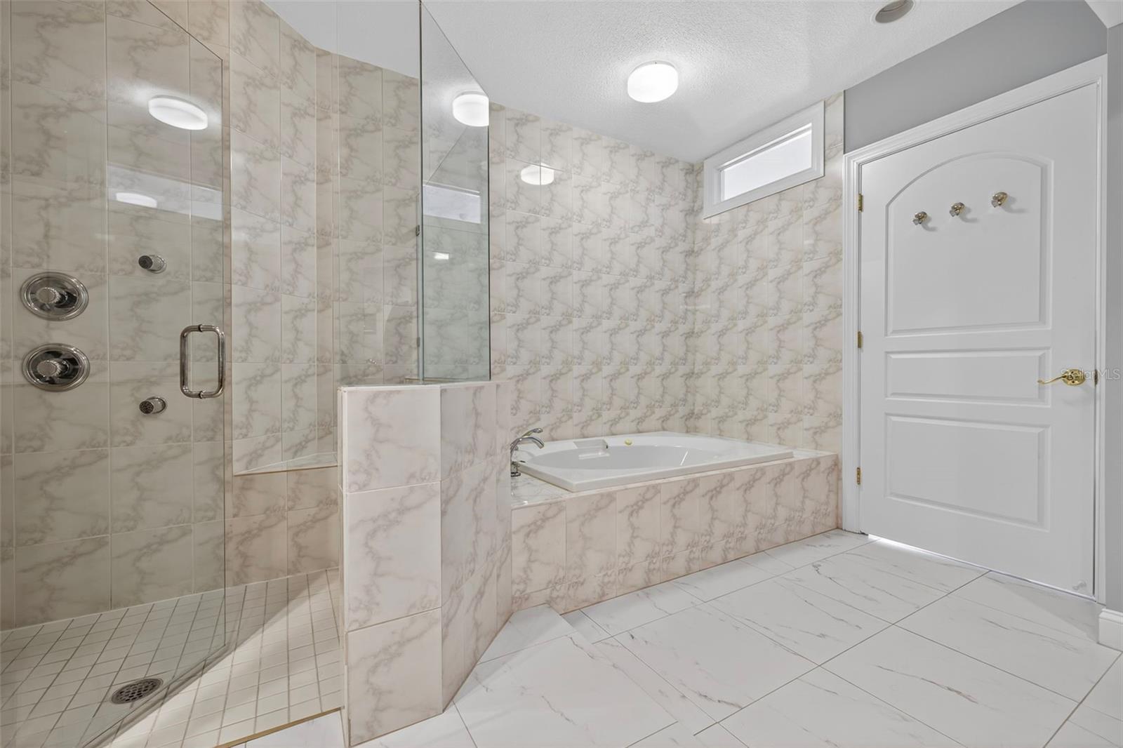 288 Beach Dr Ne #4b Property Photo 51