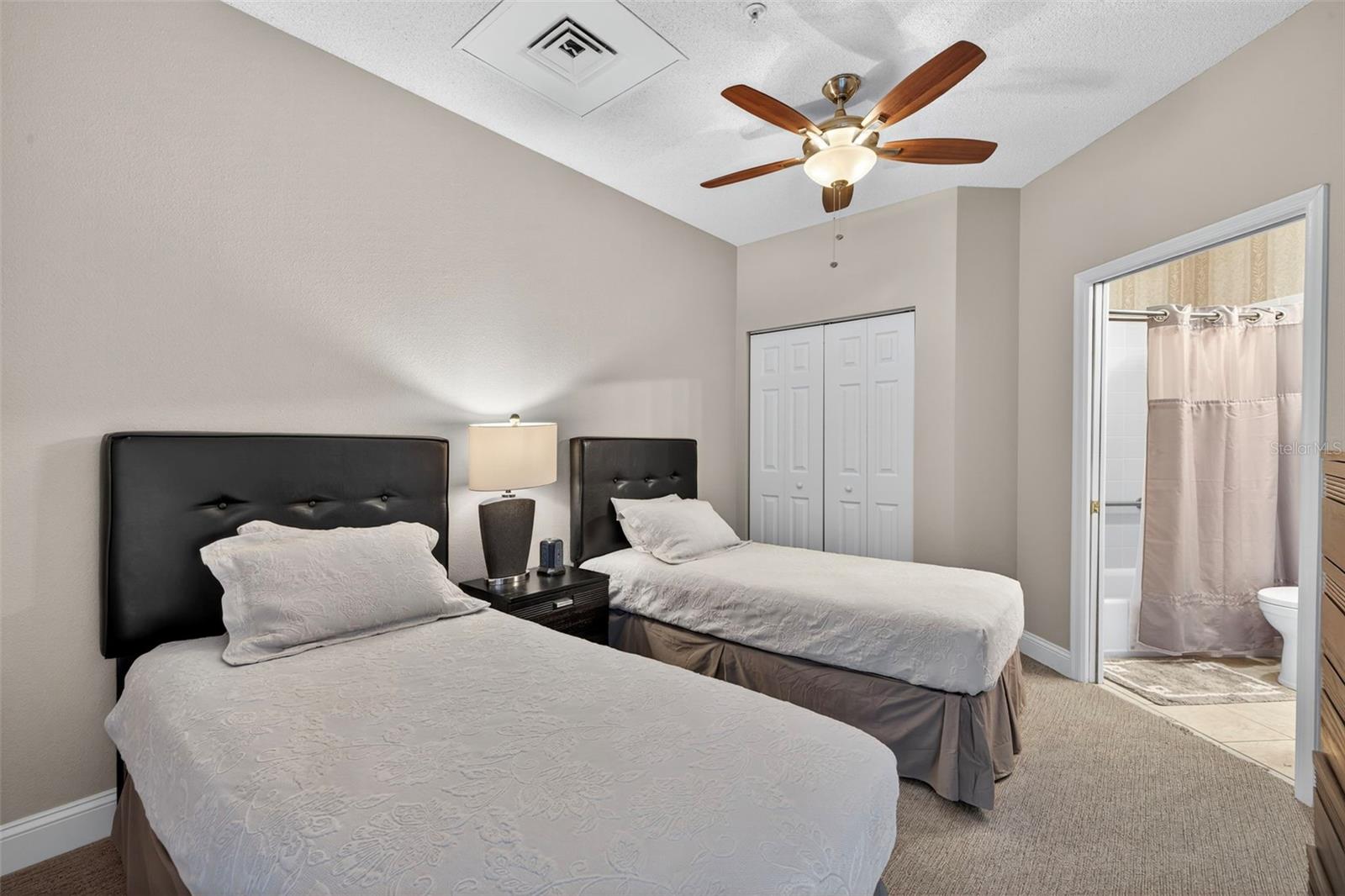 288 Beach Dr Ne #4b Property Photo 70