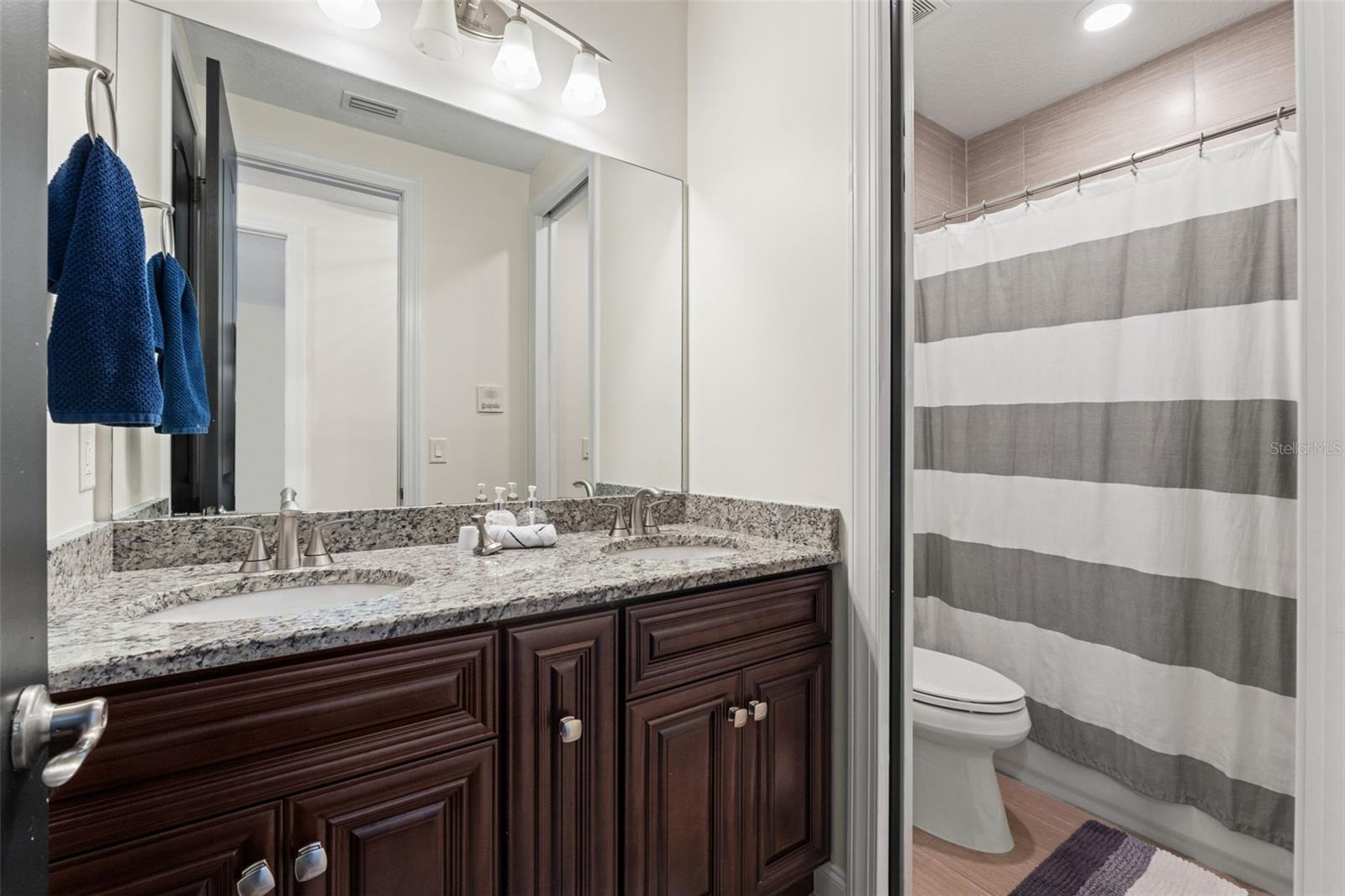 4387 Harborpointe Dr Property Photo 41