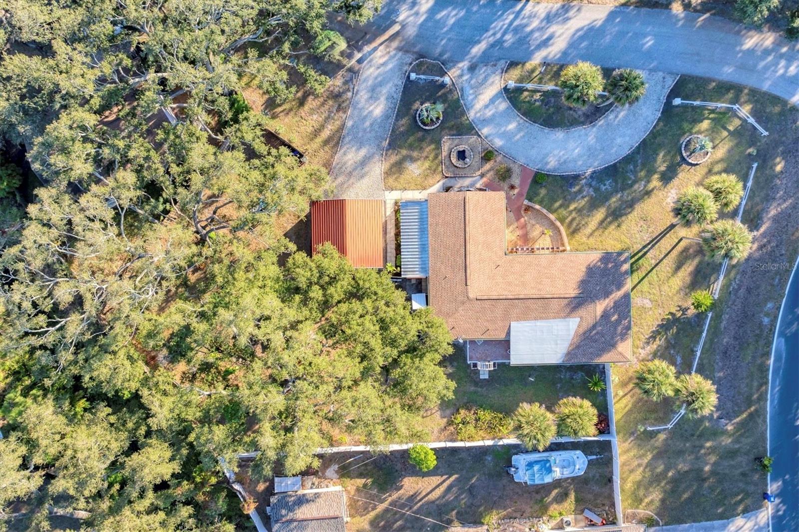2745 Arrowhead Rd Property Photo 32
