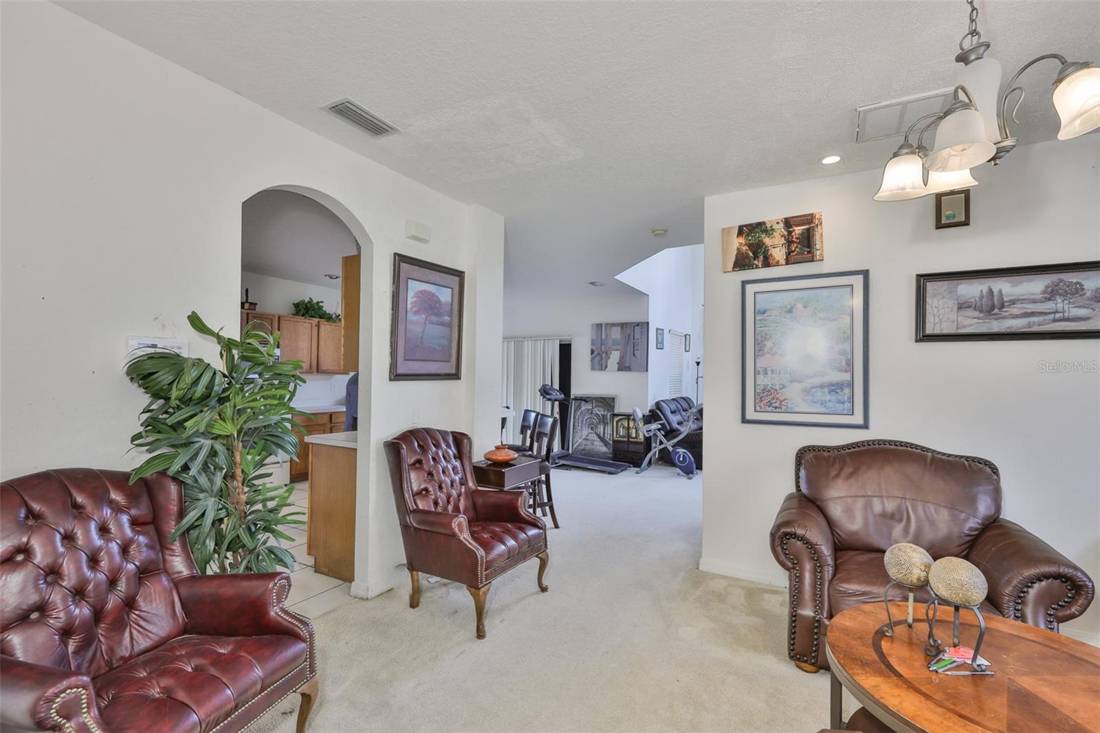 702 Cristelle Jean Dr Property Photo 8