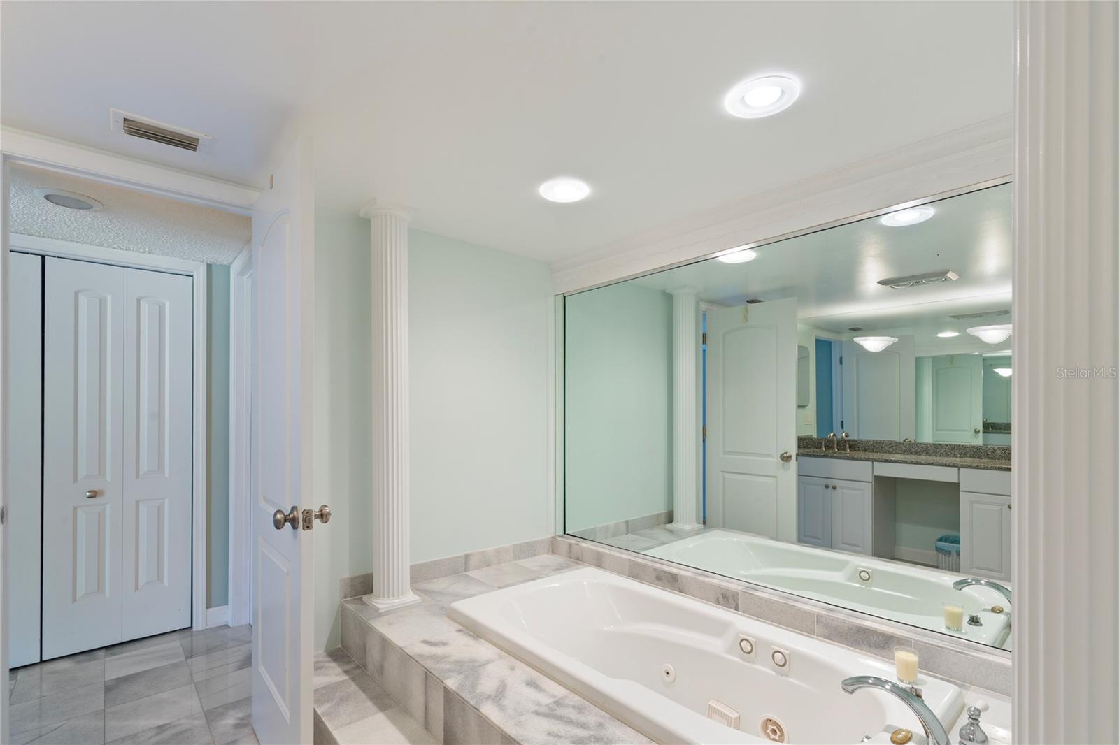 2900 Gulf Blvd #201 Property Photo 29