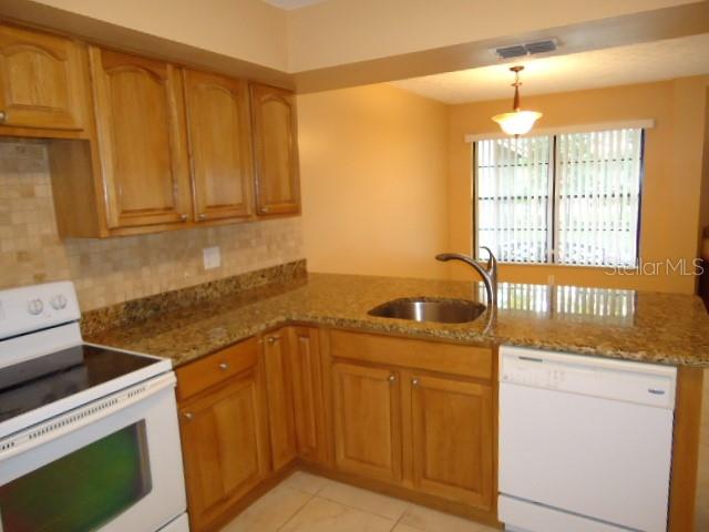 4012 Circlewood Ct Property Photo 4
