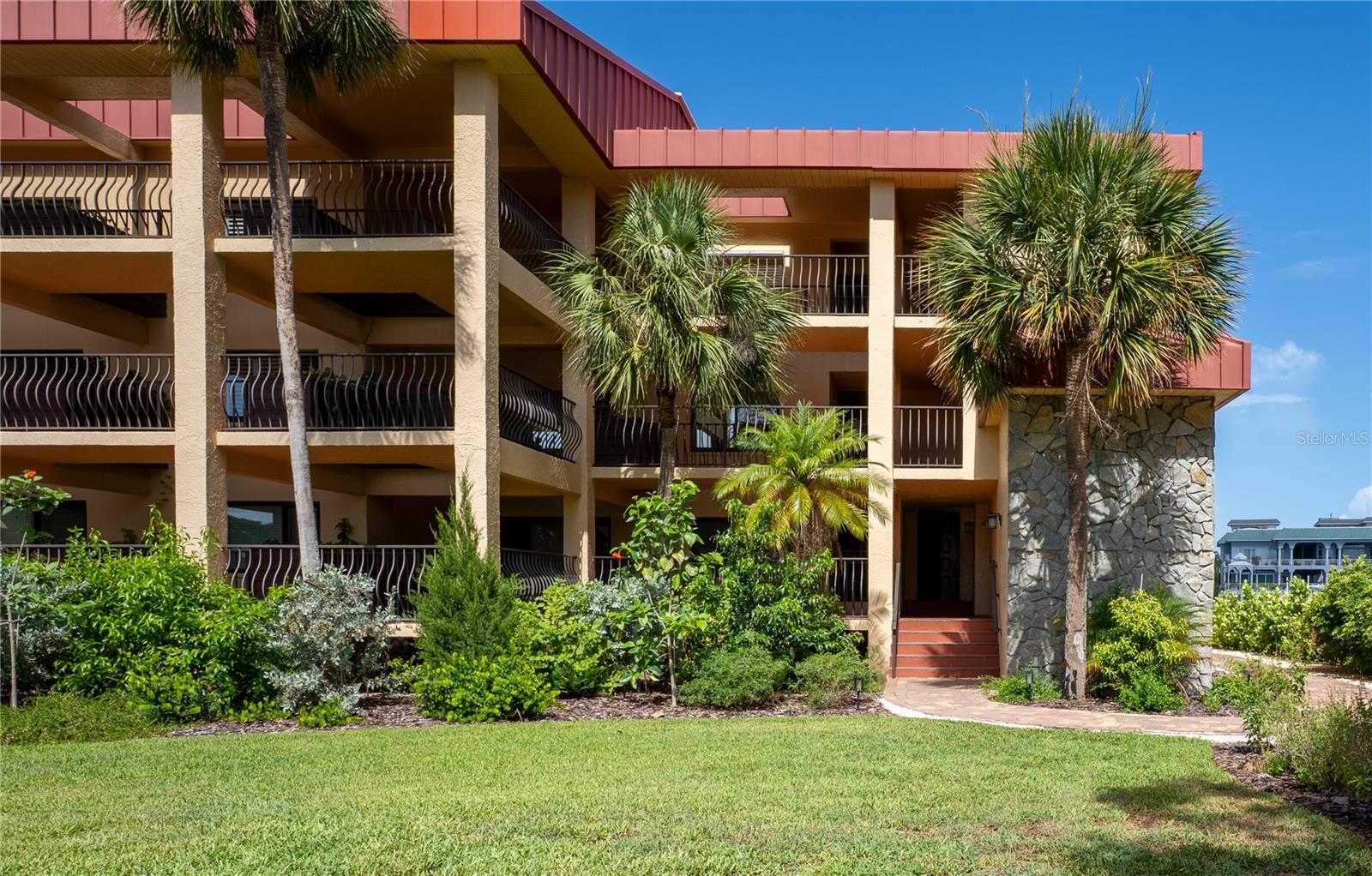 1060 Pinellas Bayway S #106 Property Photo 5
