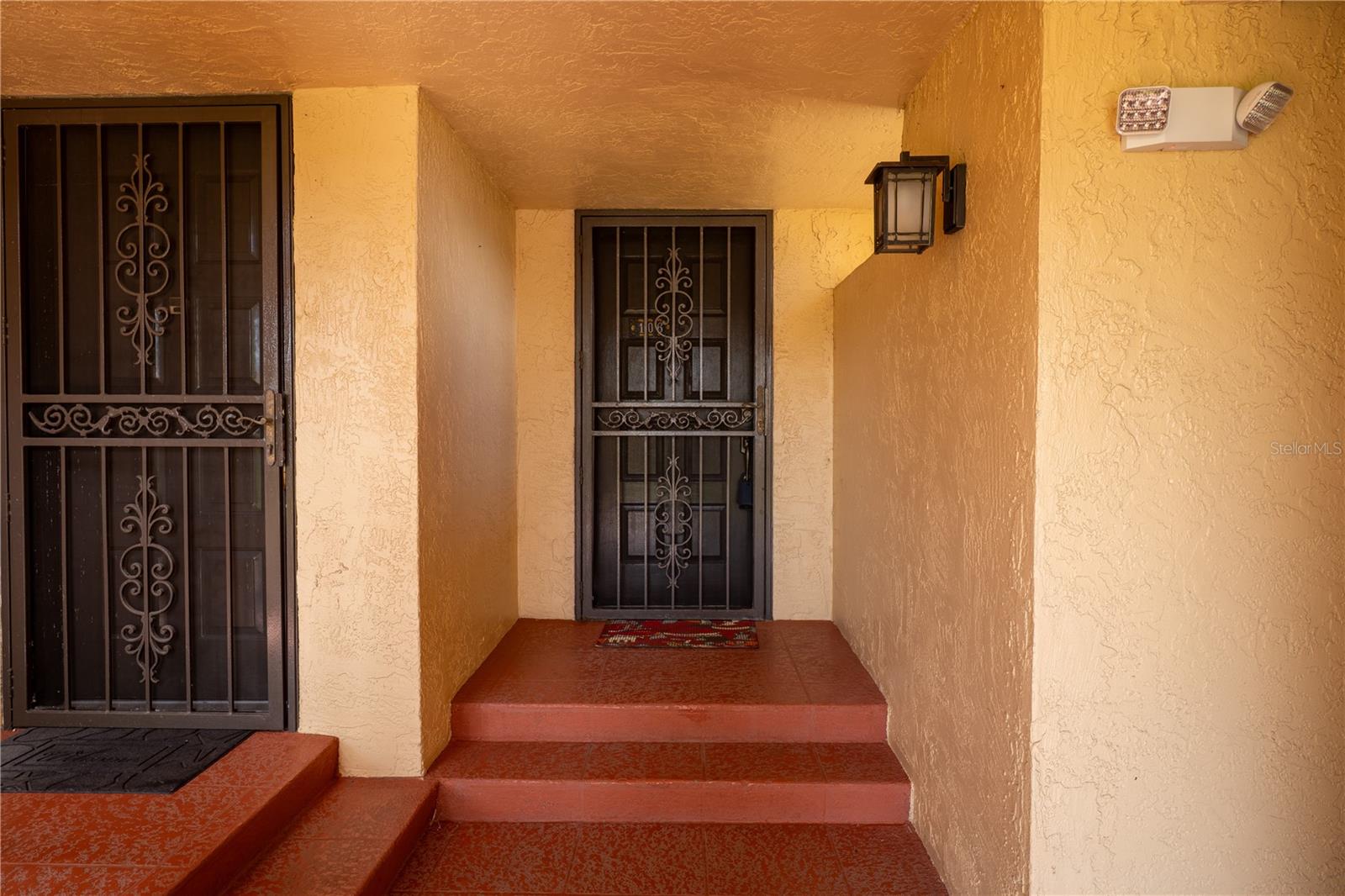 1060 Pinellas Bayway S #106 Property Photo 7