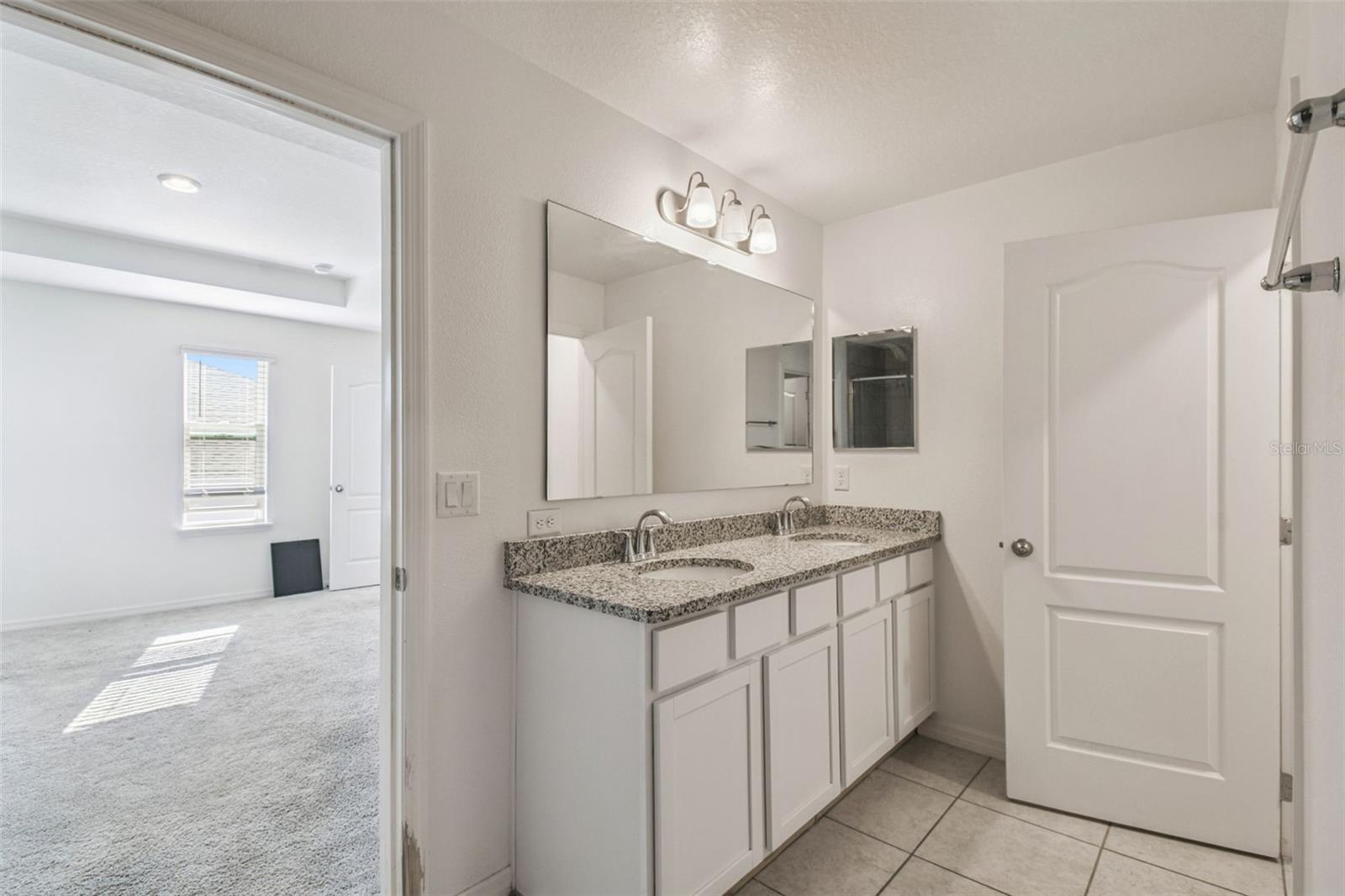 518 Ingleside Ln Property Photo 12