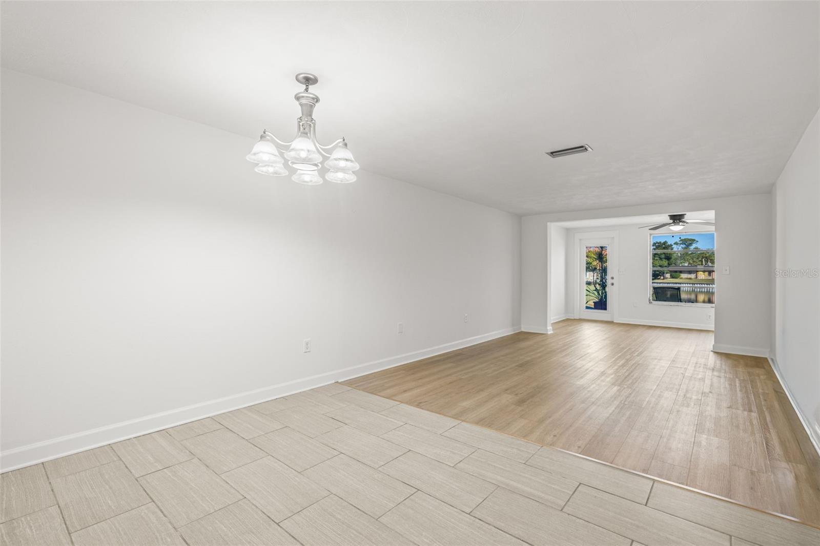 4324 Summersun Dr Property Photo 11